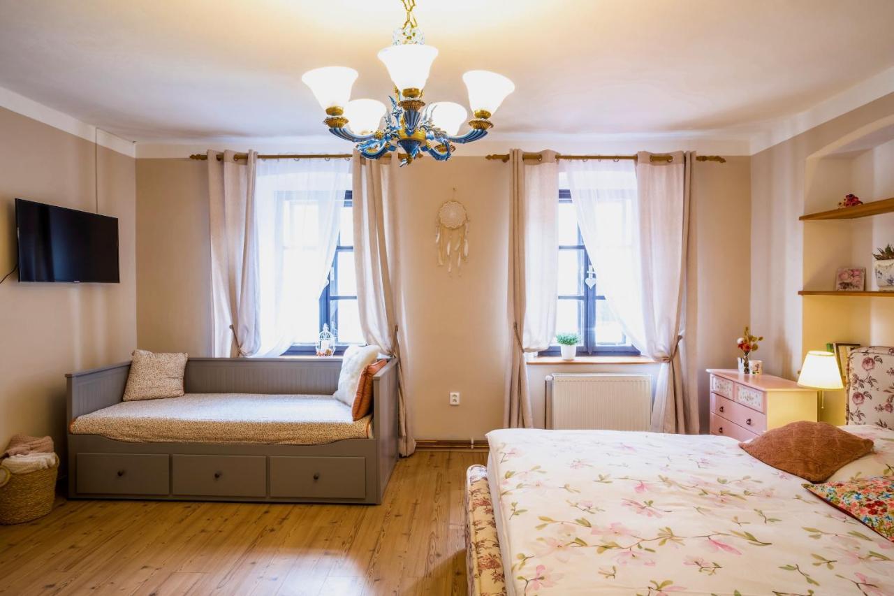 Jiřetín pod Jedlovou Rustic House V Luzickych Horach 아파트 외부 사진